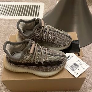 Yeezy Boost 350 v2 Infant